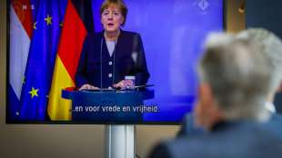 Merkel spricht an niederl&auml;ndischem "Befreiungstag" &uuml;ber Einschr&auml;nkung der Grundrechte