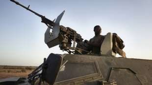 Regierung in Burkina Faso bestreitet Milit&auml;rputsch nach Sch&uuml;ssen in Kasernen