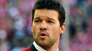 Ballack sieht Flick vor "Luxusproblem"