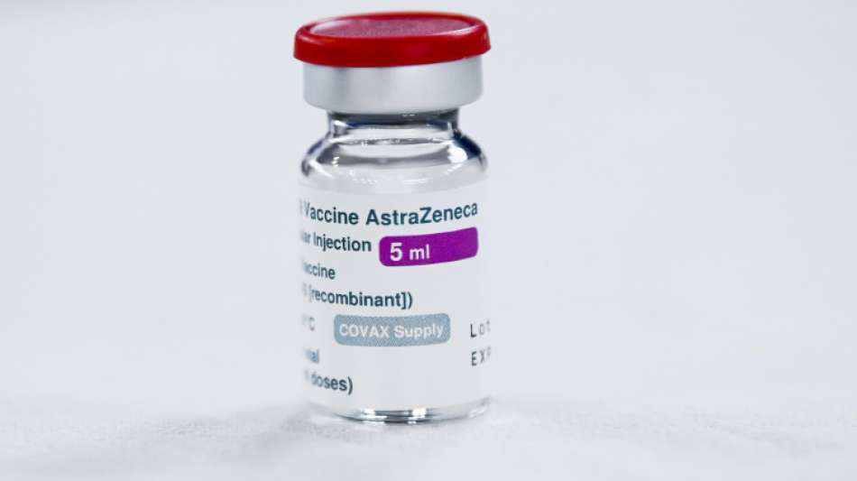 Gesundheitsminister beschlie&szlig;en f&uuml;r Astrazeneca-Geimpfte Wechsel zu anderem Vakzin