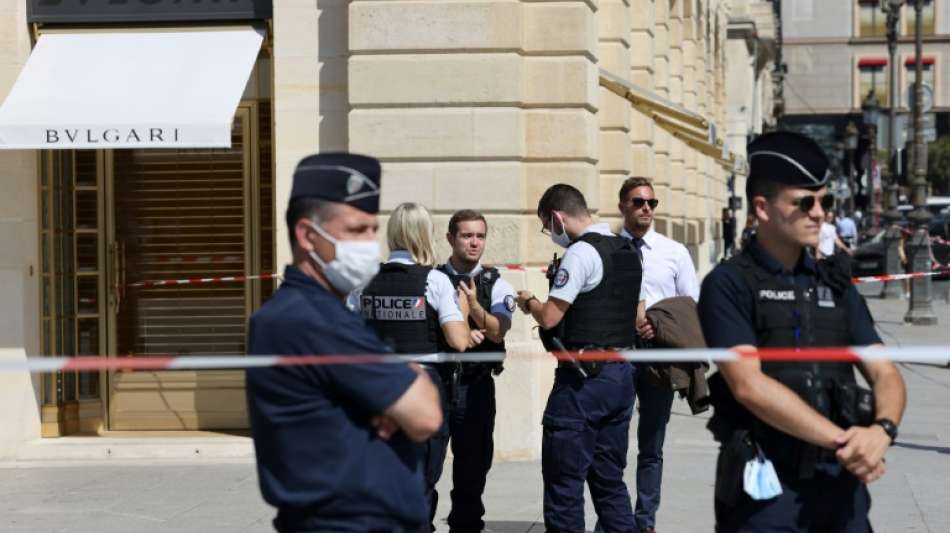 R&auml;uber machen Millionenbeute bei &Uuml;berfall auf Luxus-Juwelier in Paris