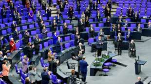 Abgeordnete schlagen Recht auf Sterbehilfe mit verpflichtender Beratung vor