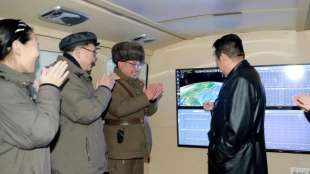 Nordkorea deutet Wiederaufnahme von Atom- und Langstreckenraketentests an