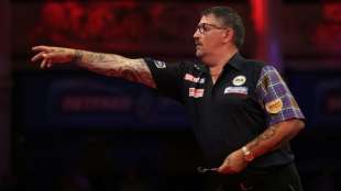 Anderson komplettiert Achtelfinale der Darts-WM - de Sousa und Aspinall raus