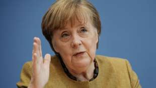 Merkel sieht bei &Ouml;ffnungen Priorit&auml;t bei Kitas und Schulen 