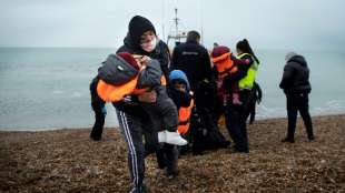 Inspektoren kritisieren "schlechte" Bedingungen f&uuml;r Migranten in Gro&szlig;britannien