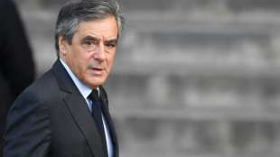 Frankreichs Ex-Premier Fillon zieht sich aus russischen Aufsichtsr&auml;ten zur&uuml;ck