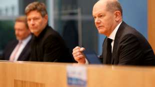Erste Auslandsreise f&uuml;hrt Scholz nach Paris