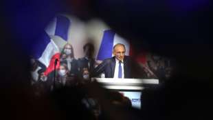 Schl&auml;gerei bei Wahlkampfauftakt von rechtsradikalem Publizisten Zemmour in Paris