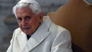 M&uuml;nchner Missbrauchsgutachten belastet Papst Benedikt und Kardinal Marx schwer