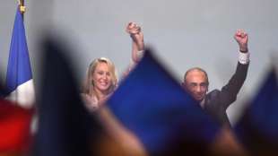Franz&ouml;sische Rechtspopulistin Le Pen verliert weitere Mitstreiterin an Rivalen