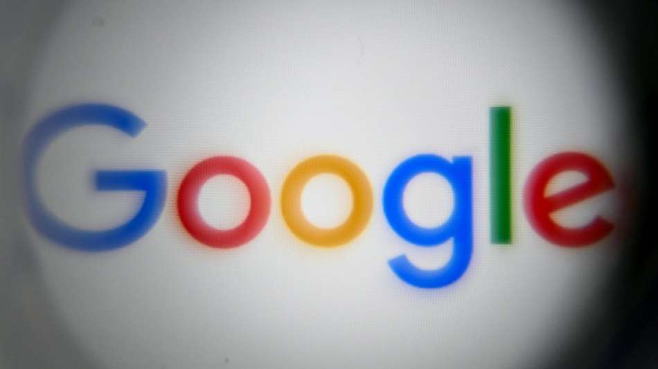 Hohe Strafen f&uuml;r Google und Facebook in Frankreich wegen ihrer "Cookies"