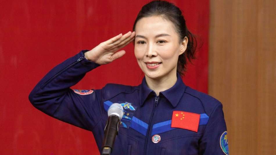 Kosmonautin Wang Yaping absolviert als erste Chinesin Weltraumspaziergang