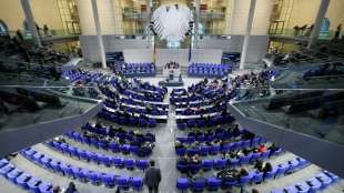 Bundestag beginnt schwierige Suche nach L&ouml;sung in Impfpflicht-Debatte