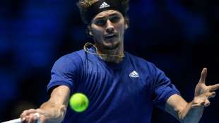 Zverev steht im Halbfinale beim Saisonabschluss - nun gegen Djokovic