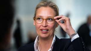 Alice Weidel k&uuml;ndigt Klagen der AfD gegen 2G-Regel an