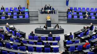 Bundestag diskutiert &uuml;ber Verl&auml;ngerung der epidemischen Lage