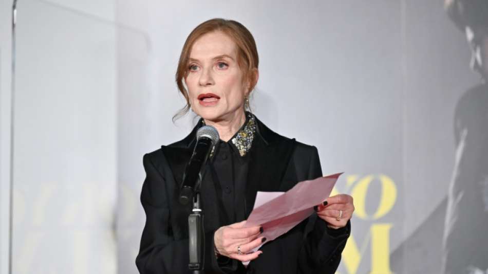 Isabelle Huppert bekommt Goldenen Ehrenb&auml;ren bei Berlinale 2022