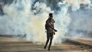 Sudanesen setzen Proteste gegen Putsch fort - Aufruf zu Massenprotest am Samstag