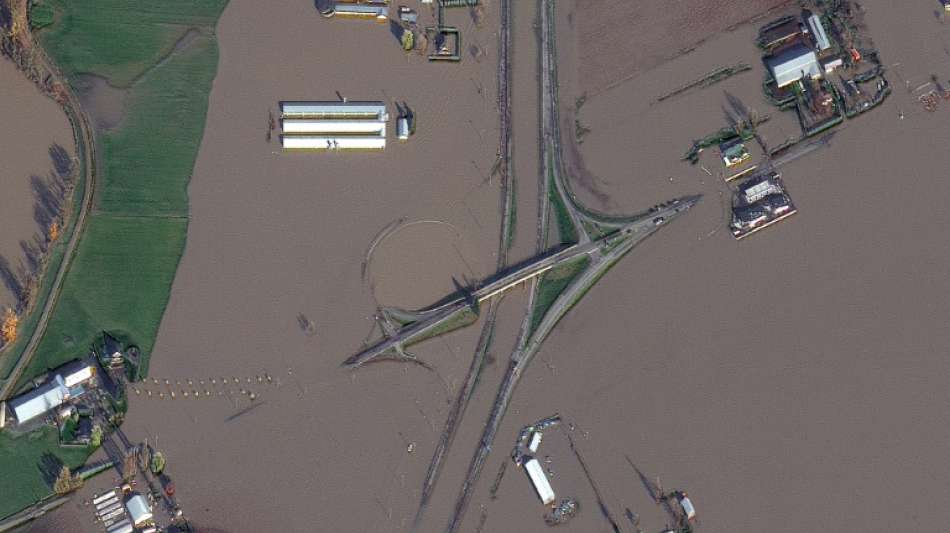 Opferzahl durch Hochwasser und Erdrutsche im Westen Kanadas auf vier gestiegen