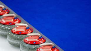 Curling-WM nach Coronaf&auml;llen unterbrochen - alle Samstagsspiele abgesagt