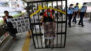 Demonstrant in Hongkong wegen Protest-Slogans der Prozess gemacht