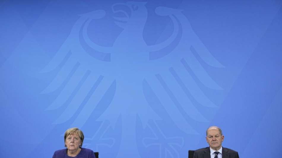 Merkel und Scholz beraten mit L&auml;nder-Regierungschefs &uuml;ber Corona-Ma&szlig;nahmen