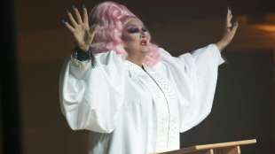 US-Pastor verliert seine Gemeinde nach Auftritt als Dragqueen