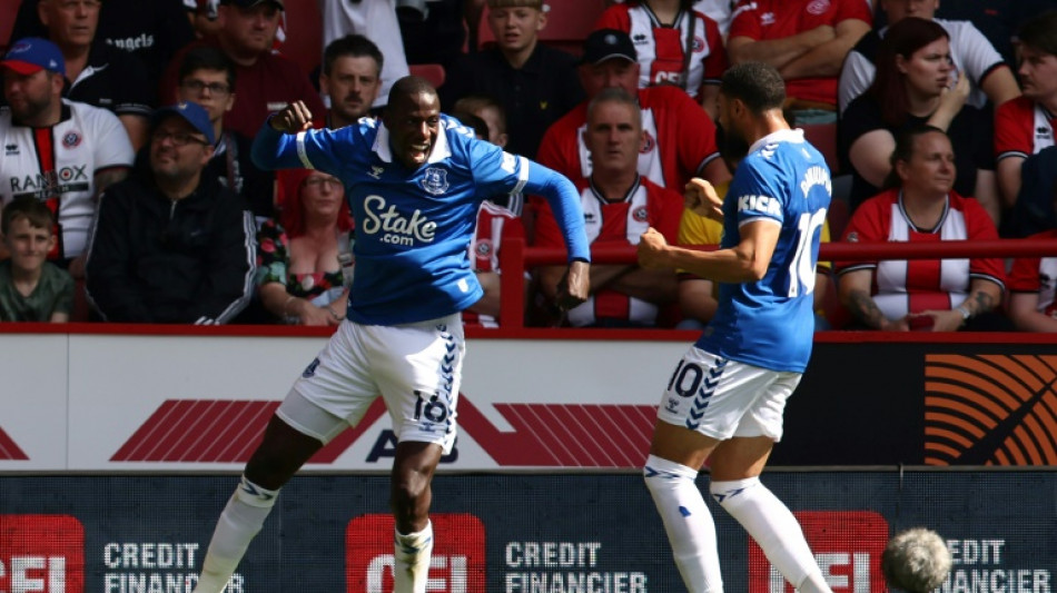 Danjuma leveller stops Everton's losing run in Blades draw