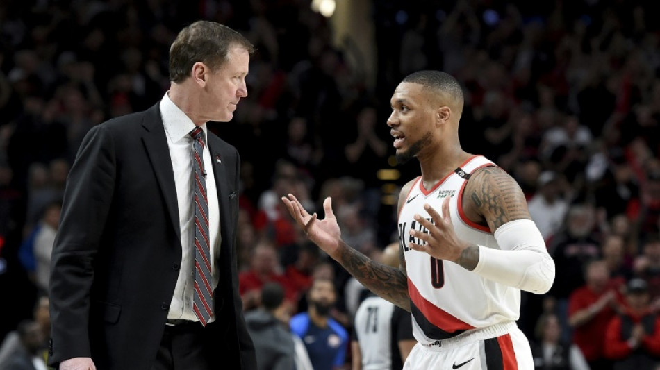 Stotts resigns as assistant coach for NBA Bucks