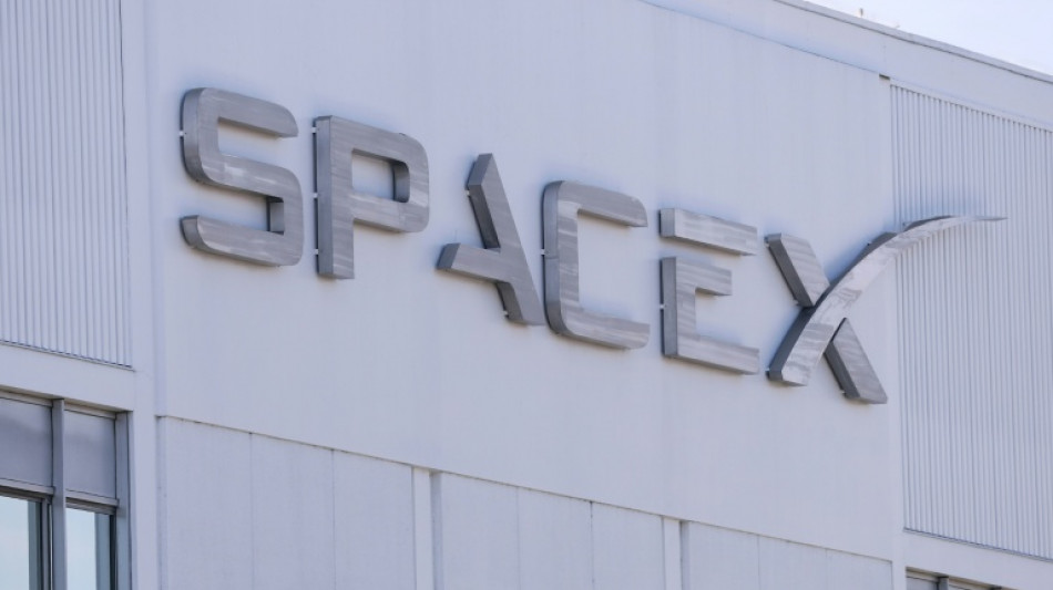 SpaceX cancela sua participa&ccedil;&atilde;o em c&uacute;pula espacial em Paris