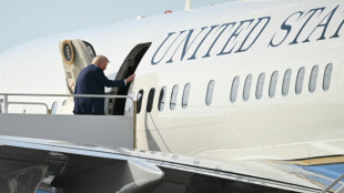 Avion offert par le Qatar: un chef d&eacute;mocrate veut bloquer des nominations de Trump 