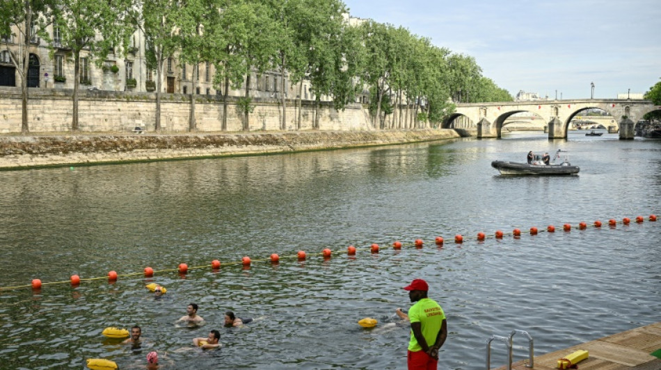 Paris reabre o Sena para banhistas após mais de um século 