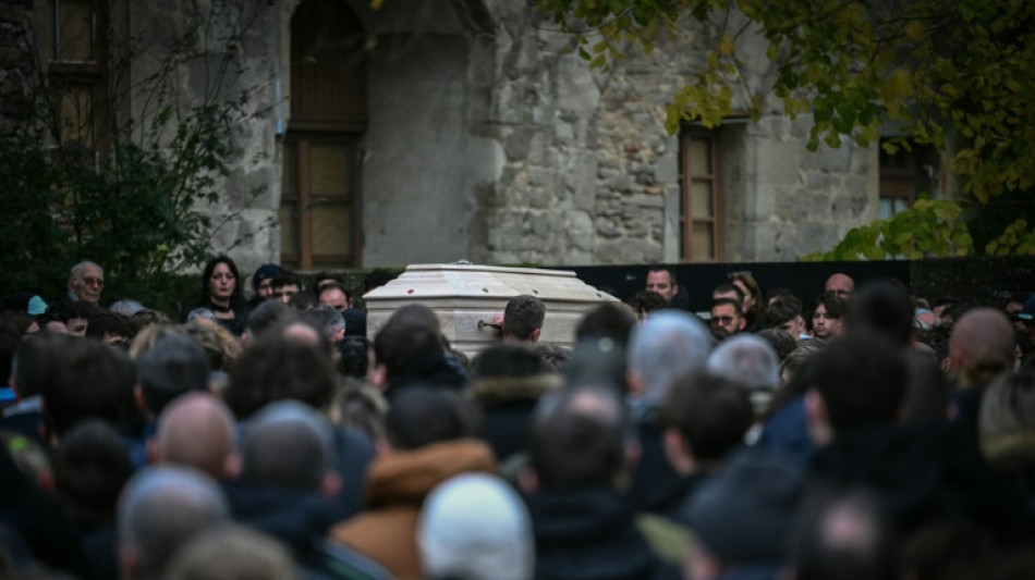 Thomas, enterr&eacute; dans la Dr&ocirc;me, apr&egrave;s des fun&eacute;railles &eacute;mouvantes