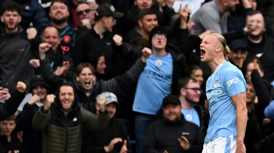 Man City return to Premier League summit as football mourns Bobby Charlton