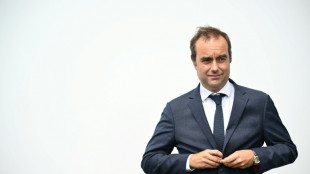 S&eacute;bastien Lecornu, el "soldado" fiel de Macron en Francia