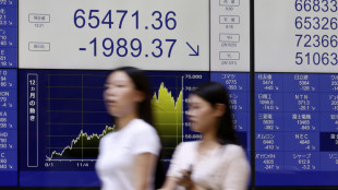 Borsa: Tokyo, apertura poco variata (-0,16%)