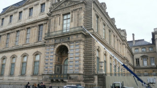 Two more suspects charged over Louvre heist