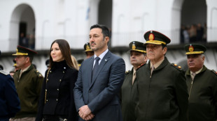 Milei nombra a un militar como ministro de Defensa, el primero en más de 40 años en Argentina