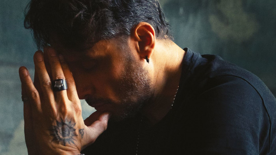 Fabrizio Moro, il 14 novembre esce il nuovo album di inediti