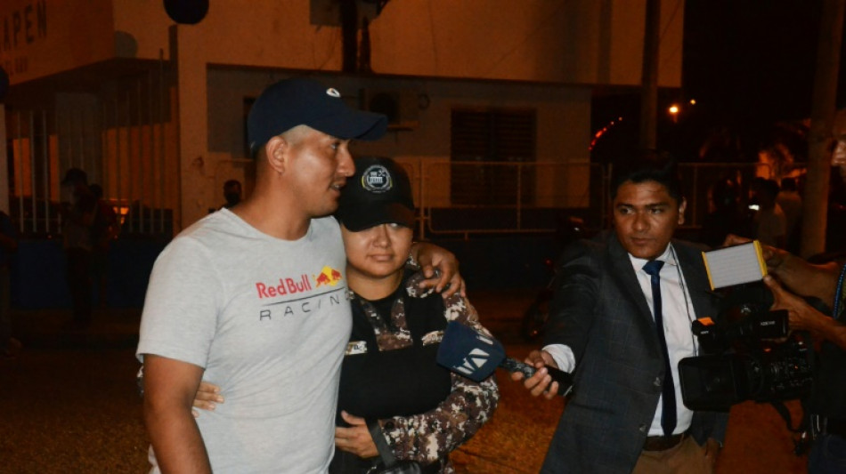 Los militares buscan controlar las c&aacute;rceles de Ecuador tras la liberaci&oacute;n de rehenes