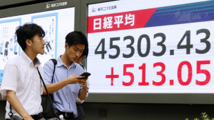 Borsa di Tokyo, apertura in aumento (+0,39%)
