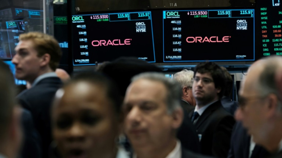 Wall Street ouvre en hausse, rassur&eacute;e sur l'inflation