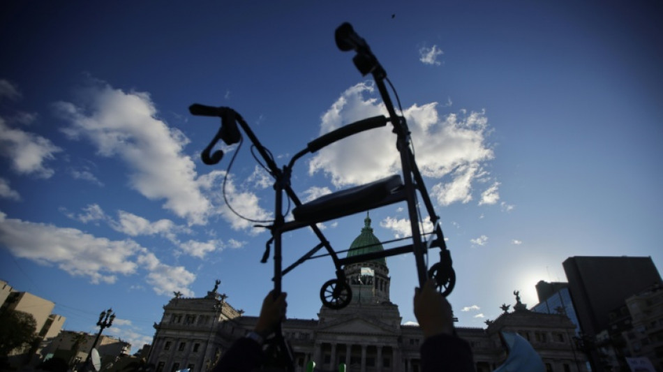 El Congreso argentino revierte el veto de Milei a los fondos para discapacidad