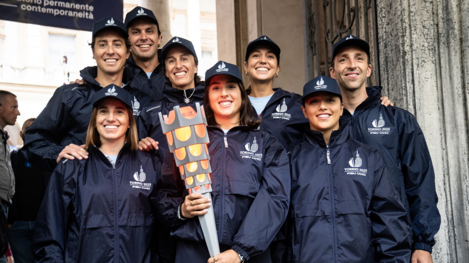 Universiadi, braciere acceso con un drone innescato da Chiellini