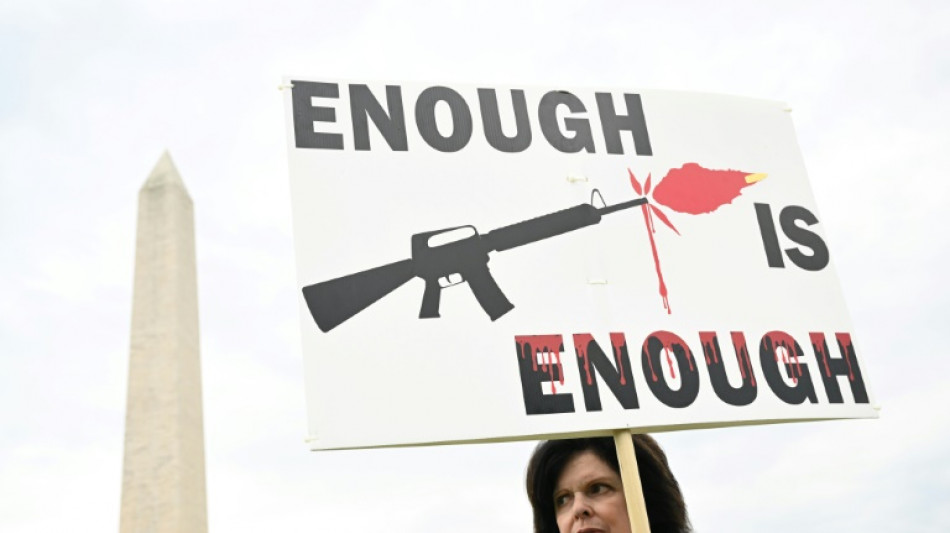 Aux Etats-Unis, accord a minima entre r&eacute;publicains et d&eacute;mocrates sur les armes &agrave; feu