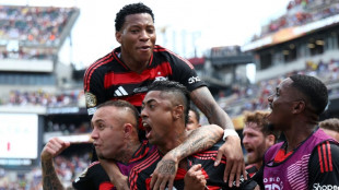 Flamengo vence Chelsea (3-1) de virada e lidera Grupo D da Copa de Clubes