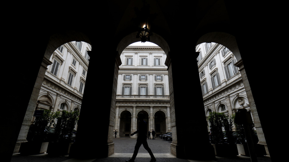 Bankitalia, 'imprese meno pessimiste, ma il 32% teme i dazi'