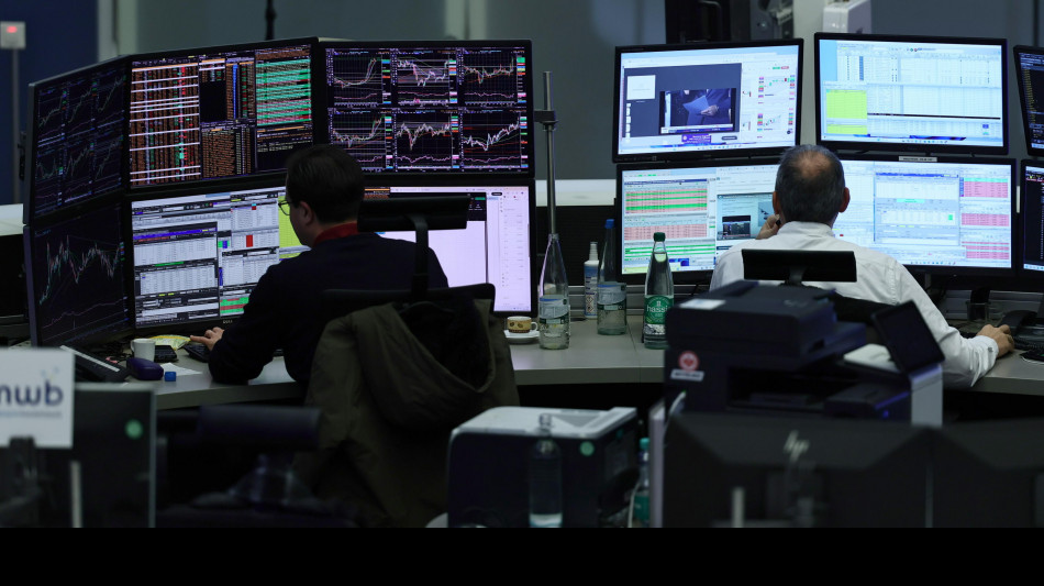 Borsa: l'Europa chiude debole, tra timori per l'Ia e dazi