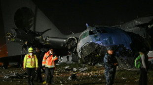 Mit Geldscheinen beladenes Milit&auml;rflugzeug in Bolivien abgest&uuml;rzt - 15 Todesopfer